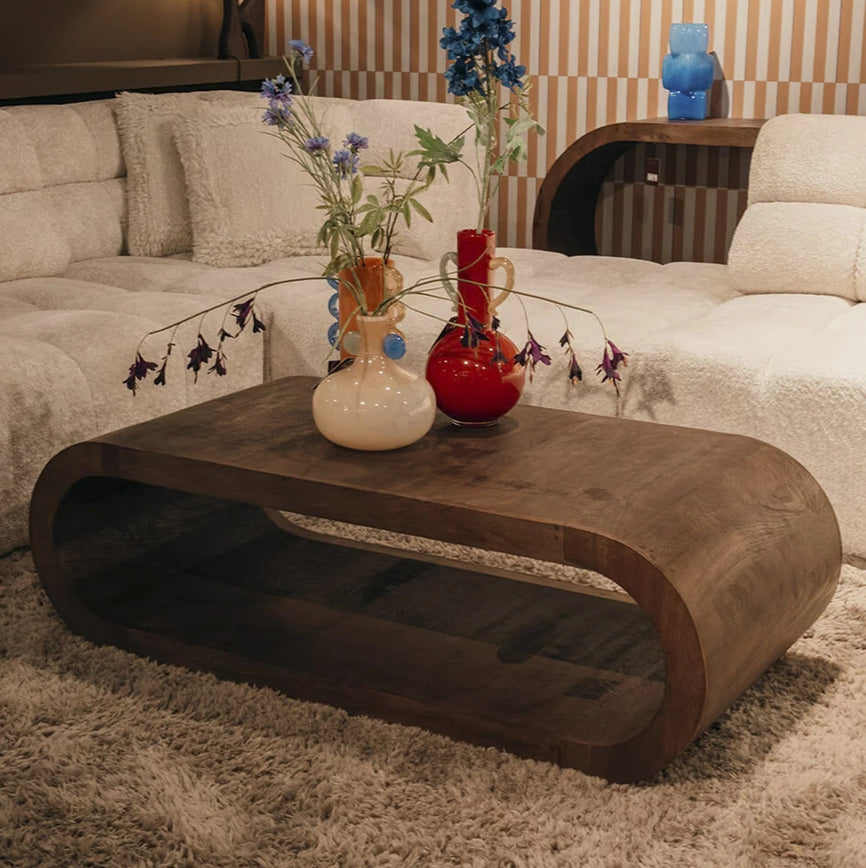 Table basse relevable : à quoi ça sert ?